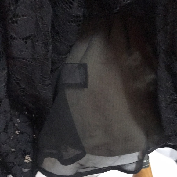 NWT Torrid Peplum Lace Puff Sleeve Top - Picture 8 of 9